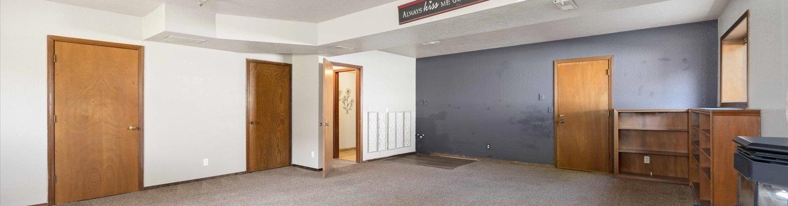 MEADOWS DRIVE SOUTH, Richland, Washington 99352, 4 Bedrooms Bedrooms, ,3 BathroomsBathrooms,For Sale,MEADOWS DRIVE SOUTH,285727