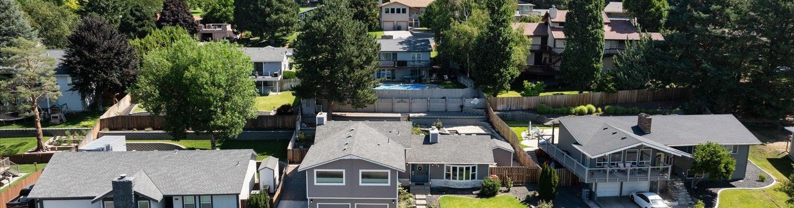 MEADOWS DRIVE SOUTH, Richland, Washington 99352, 4 Bedrooms Bedrooms, ,3 BathroomsBathrooms,For Sale,MEADOWS DRIVE SOUTH,285727
