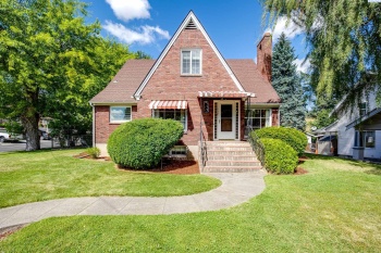Lake, Colfax, Washington 99111, 5 Bedrooms Bedrooms, ,3 BathroomsBathrooms,For Sale,Lake,285769