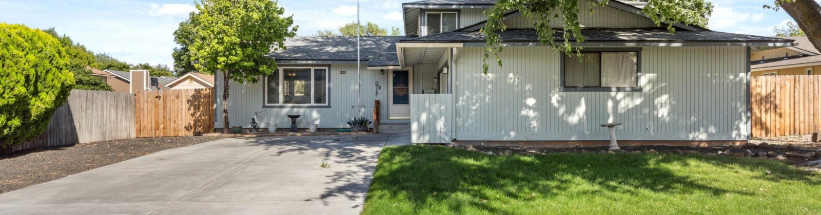 Kansas St., Kennewick, Washington 99336, 5 Bedrooms Bedrooms, 0 ,3 BathroomsBathrooms,Houses,For Sale,Kansas St.,0,285771