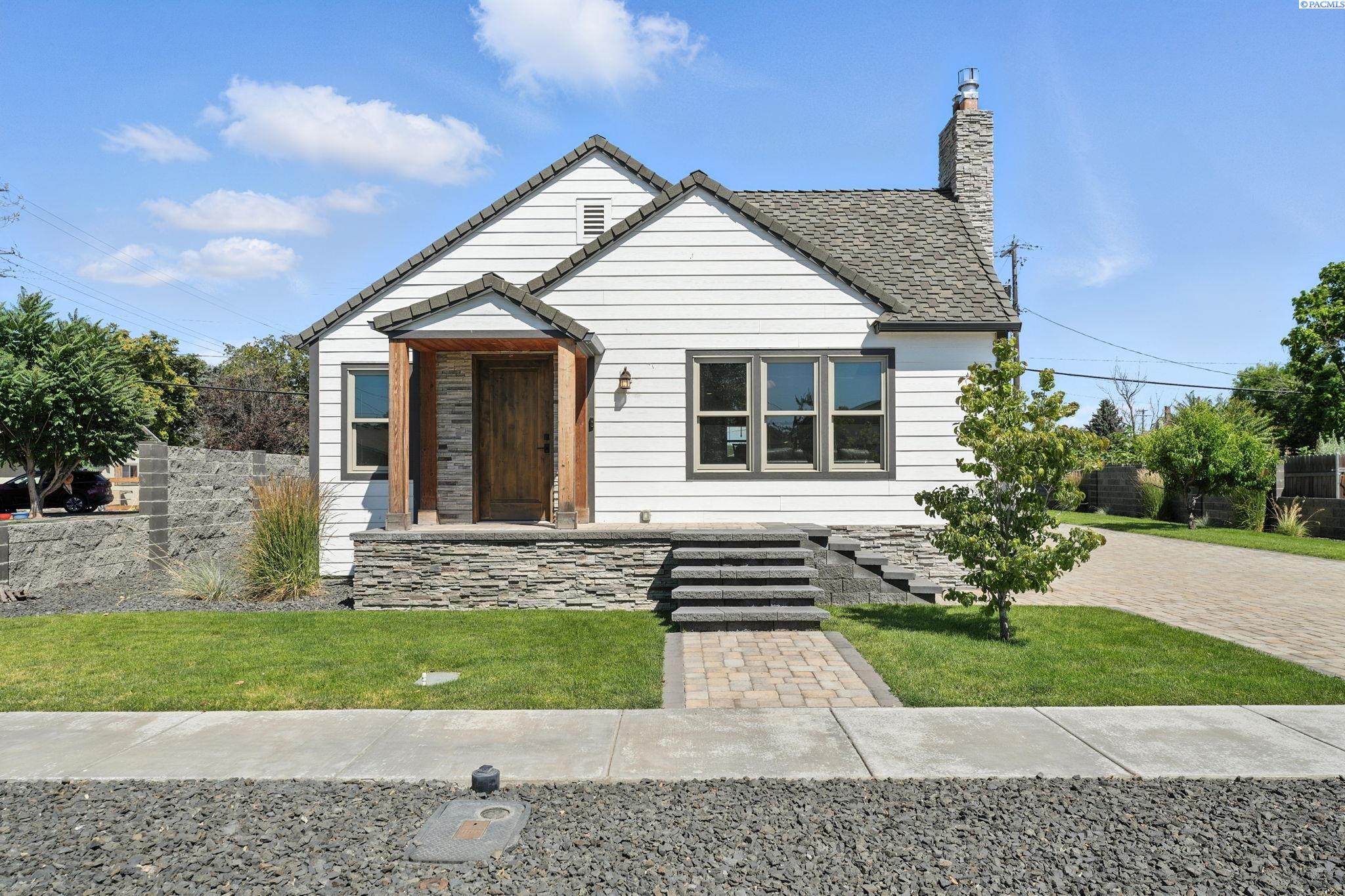 Almira Ave., Connell, Washington 99326, 3 Bedrooms Bedrooms, 0 ,2 BathroomsBathrooms,Houses,For Sale,Almira Ave.,0,285773