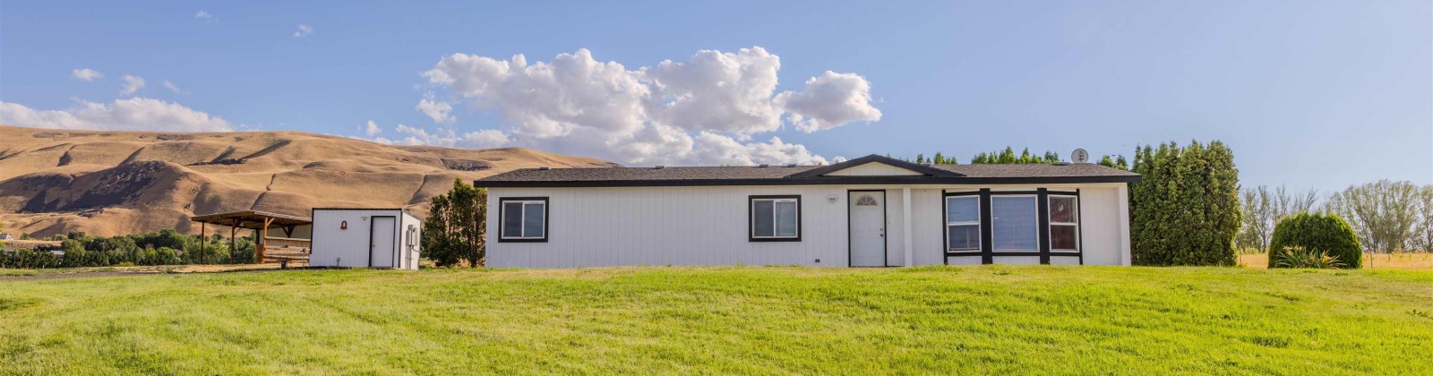 N 114 PRNW, Benton City, Washington 99320, 3 Bedrooms Bedrooms, ,2 BathroomsBathrooms,For Sale,N 114 PRNW,285776