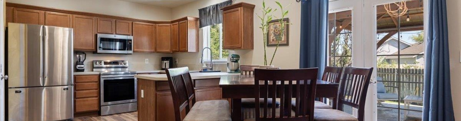 Desert Dove Lp, West Richland, Washington 99353, 3 Bedrooms Bedrooms, ,3 BathroomsBathrooms,For Sale,Desert Dove Lp,285783