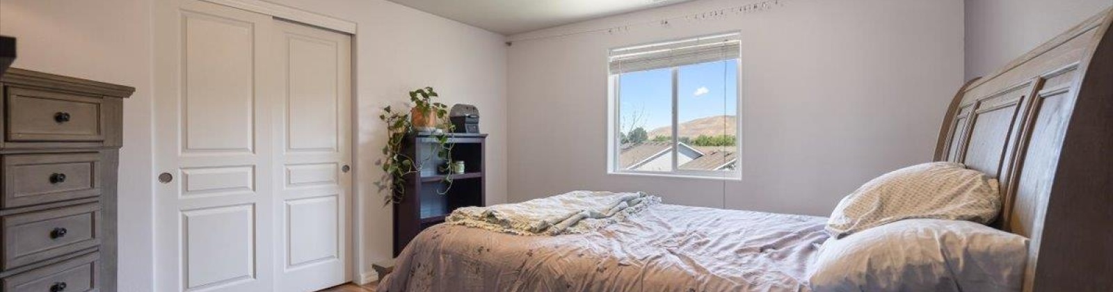 Desert Dove Lp, West Richland, Washington 99353, 3 Bedrooms Bedrooms, ,3 BathroomsBathrooms,For Sale,Desert Dove Lp,285783