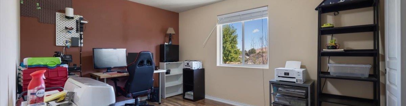 Desert Dove Lp, West Richland, Washington 99353, 3 Bedrooms Bedrooms, ,3 BathroomsBathrooms,For Sale,Desert Dove Lp,285783