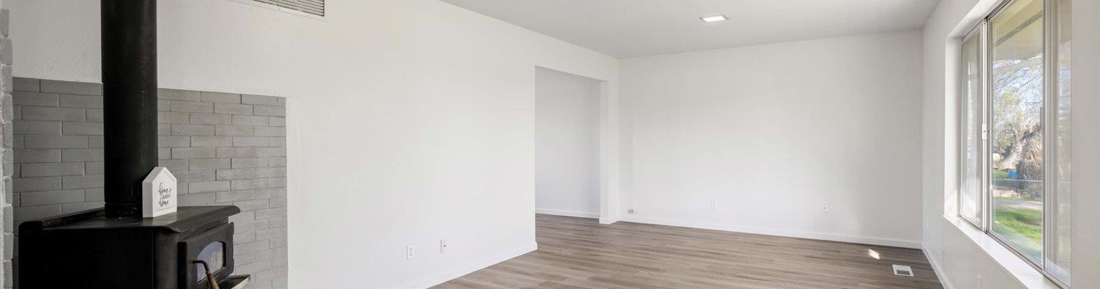Van Giesen, Richland, Washington 99354, 3 Bedrooms Bedrooms, ,2 BathroomsBathrooms,For Sale,Van Giesen,283106