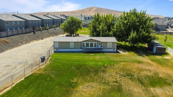 Van Giesen St, West Richland, Washington 99353, 3 Bedrooms Bedrooms, ,2 BathroomsBathrooms,For Sale,Van Giesen St,285802