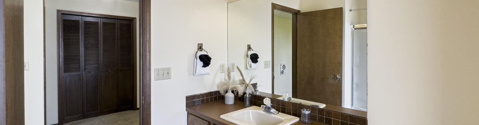 Harrison Ct, Kennewick, Washington 99337, 4 Bedrooms Bedrooms, ,4 BathroomsBathrooms,For Sale,Harrison Ct,285801