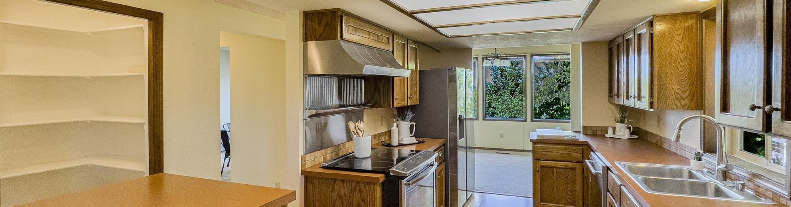 Harrison Ct, Kennewick, Washington 99337, 4 Bedrooms Bedrooms, ,4 BathroomsBathrooms,For Sale,Harrison Ct,285801