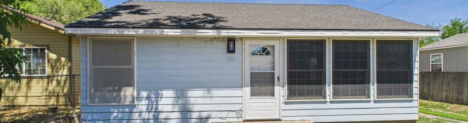 Madison Ave, Toppenish, Washington 98948, 2 Bedrooms Bedrooms, ,1 BathroomBathrooms,For Sale,Madison Ave,285799