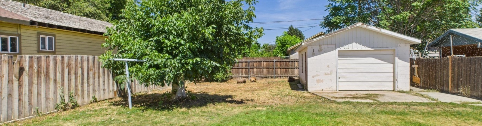 Madison Ave, Toppenish, Washington 98948, 2 Bedrooms Bedrooms, ,1 BathroomBathrooms,For Sale,Madison Ave,285799