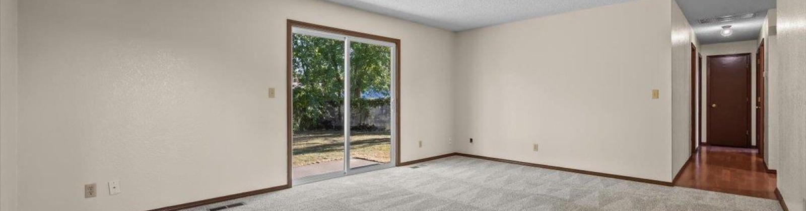 11th ave, Kennewick, Washington 99337, 3 Bedrooms Bedrooms, ,2 BathroomsBathrooms,For Sale,11th ave,285796