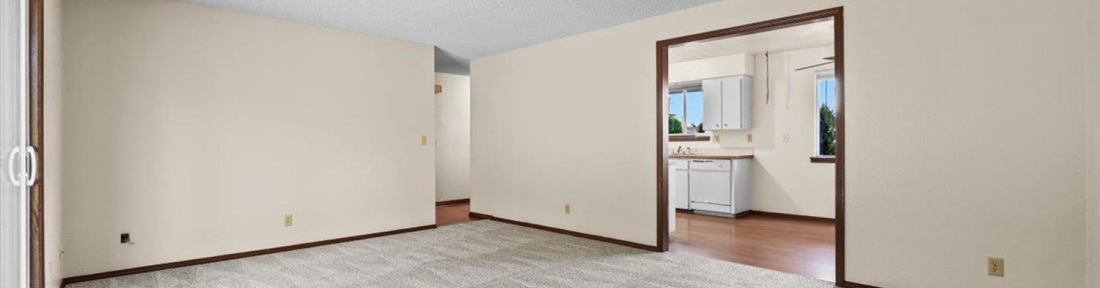 11th ave, Kennewick, Washington 99337, 3 Bedrooms Bedrooms, ,2 BathroomsBathrooms,For Sale,11th ave,285796