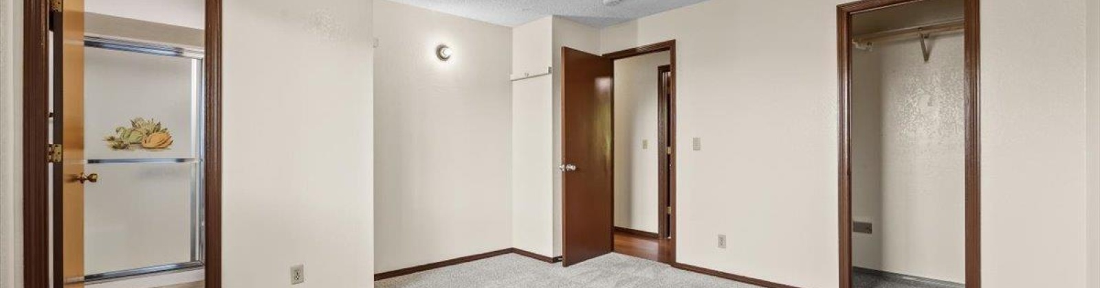 11th ave, Kennewick, Washington 99337, 3 Bedrooms Bedrooms, ,2 BathroomsBathrooms,For Sale,11th ave,285796