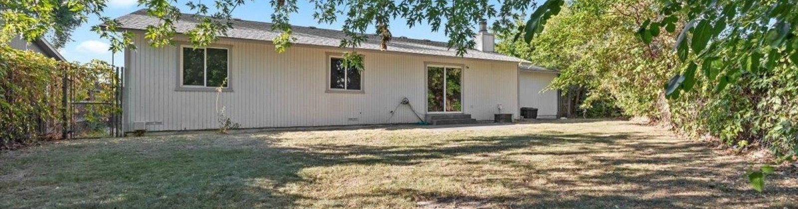 11th ave, Kennewick, Washington 99337, 3 Bedrooms Bedrooms, ,2 BathroomsBathrooms,For Sale,11th ave,285796