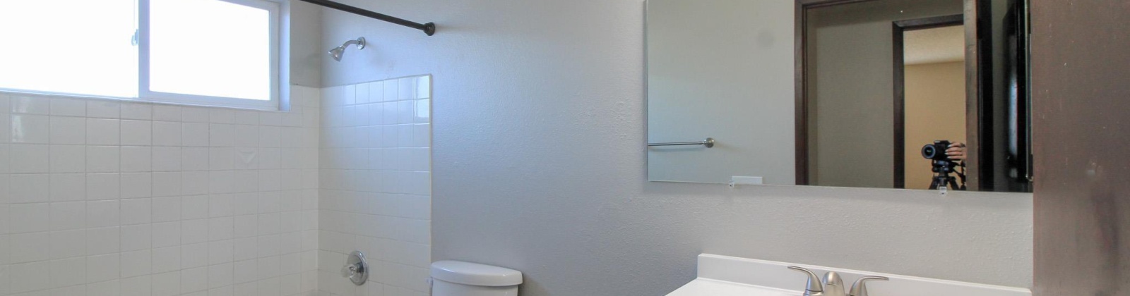 Edison, Kennewick, Washington 99336, 2 Bedrooms Bedrooms, ,1 BathroomBathrooms,Commercial,For Rent,Edison,285833