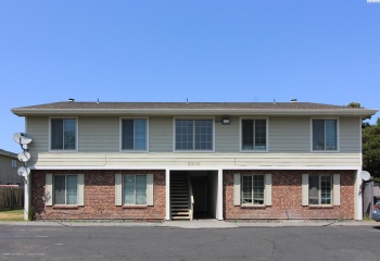 1st Avenue, Kennewick, Washington 99336, 2 Bedrooms Bedrooms, ,1 BathroomBathrooms,Multi-family,For Rent,1st Avenue,285831