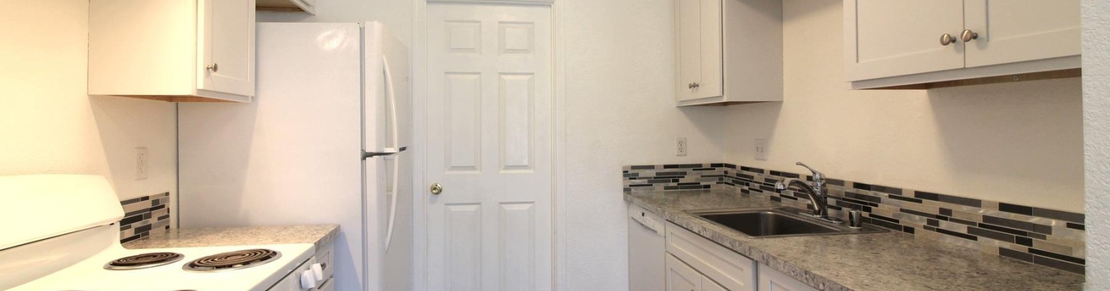 Kennewick Avenue, Kennewick, Washington 99336, 2 Bedrooms Bedrooms, ,1 BathroomBathrooms,For Rent,Kennewick Avenue,285829