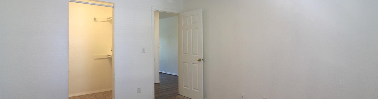 Kennewick Avenue, Kennewick, Washington 99336, 2 Bedrooms Bedrooms, ,1 BathroomBathrooms,For Rent,Kennewick Avenue,285829