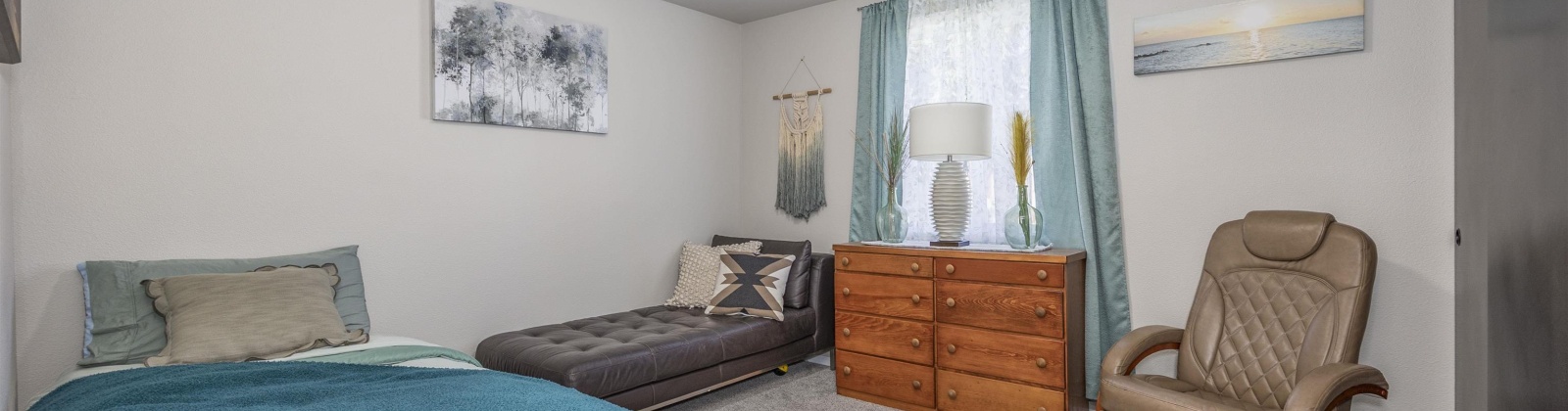 Montague Lane, Pasco, Washington 99301, 3 Bedrooms Bedrooms, ,2 BathroomsBathrooms,For Sale,Montague Lane,285830