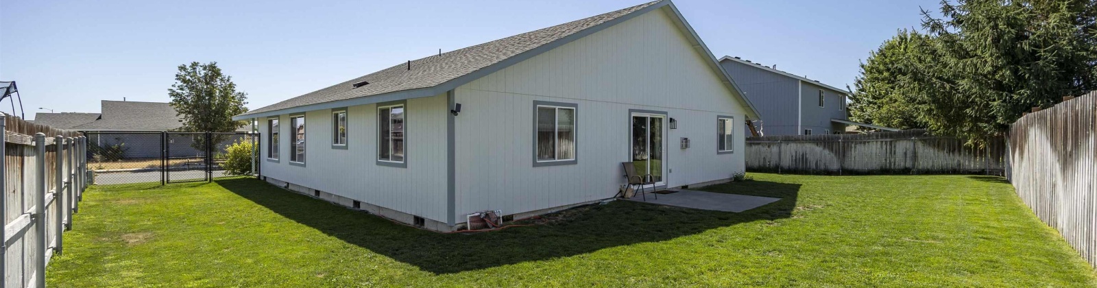 Montague Lane, Pasco, Washington 99301, 3 Bedrooms Bedrooms, ,2 BathroomsBathrooms,For Sale,Montague Lane,285830