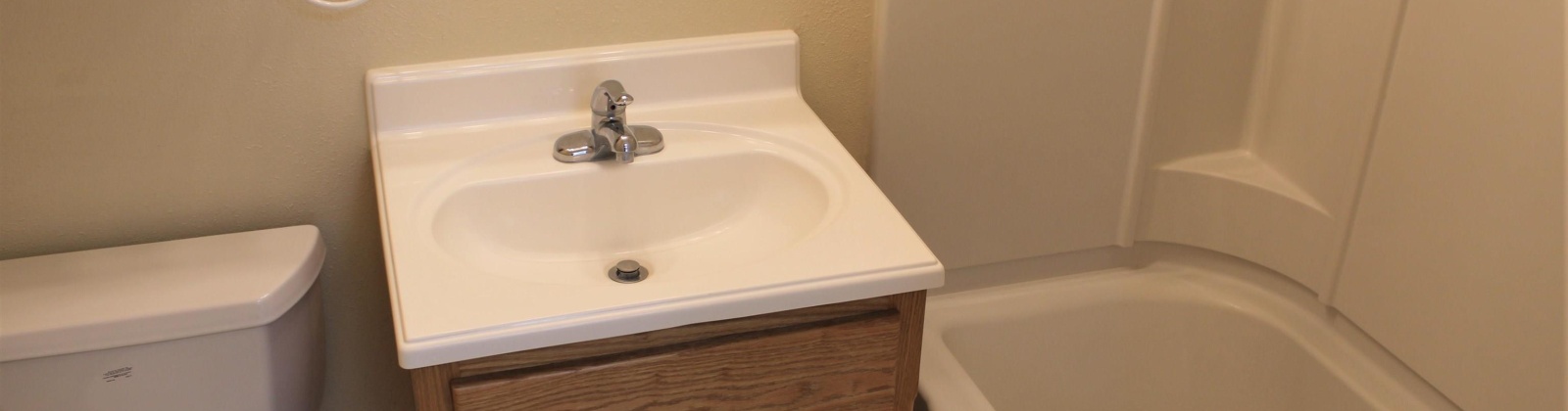 Fir Road, Pasco, Washington 99301, 2 Bedrooms Bedrooms, ,1 BathroomBathrooms,For Rent,Fir Road,285826