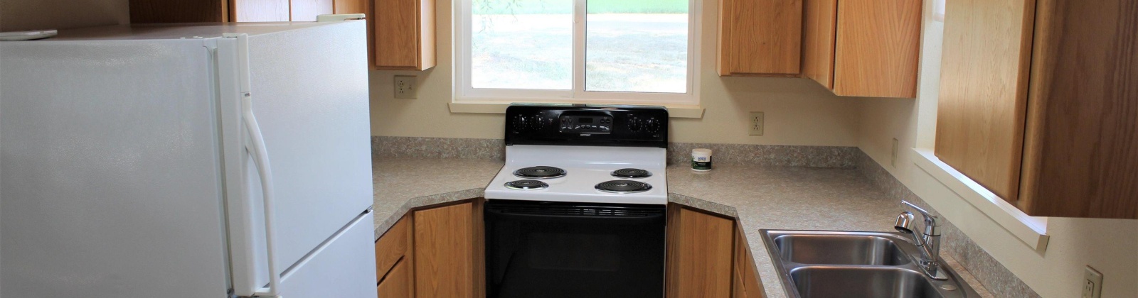 Fir Road, Pasco, Washington 99301, 2 Bedrooms Bedrooms, ,1 BathroomBathrooms,For Rent,Fir Road,285826