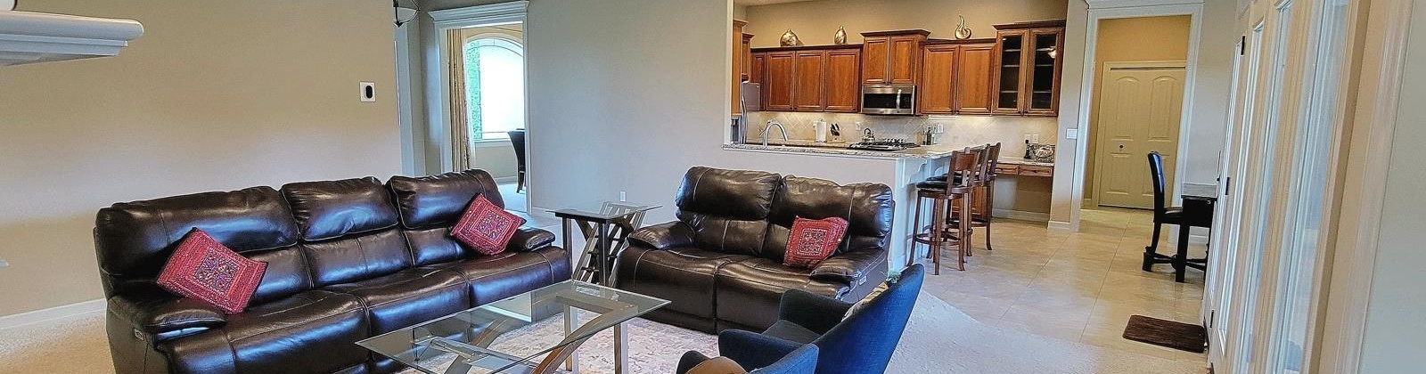 Golden Drive, Richland, Washington 99352, 4 Bedrooms Bedrooms, ,3 BathroomsBathrooms,For Rent,Golden Drive,285822