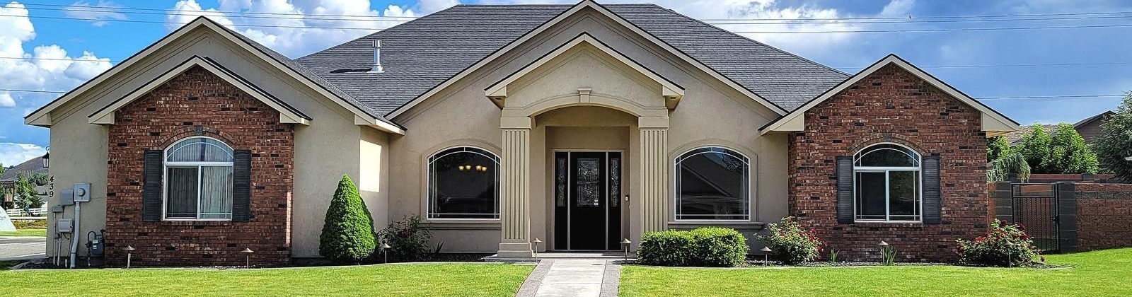 Golden Drive, Richland, Washington 99352, 4 Bedrooms Bedrooms, ,3 BathroomsBathrooms,For Rent,Golden Drive,285822