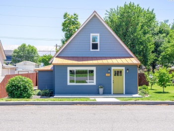 Sherman Ave, Prosser, Washington 99350, 3 Bedrooms Bedrooms, ,2 BathroomsBathrooms,For Sale,Sherman Ave,285821