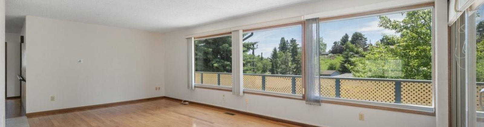 Leland Dr, Pullman, Washington 99163, 4 Bedrooms Bedrooms, ,3 BathroomsBathrooms,For Sale,Leland Dr,285398