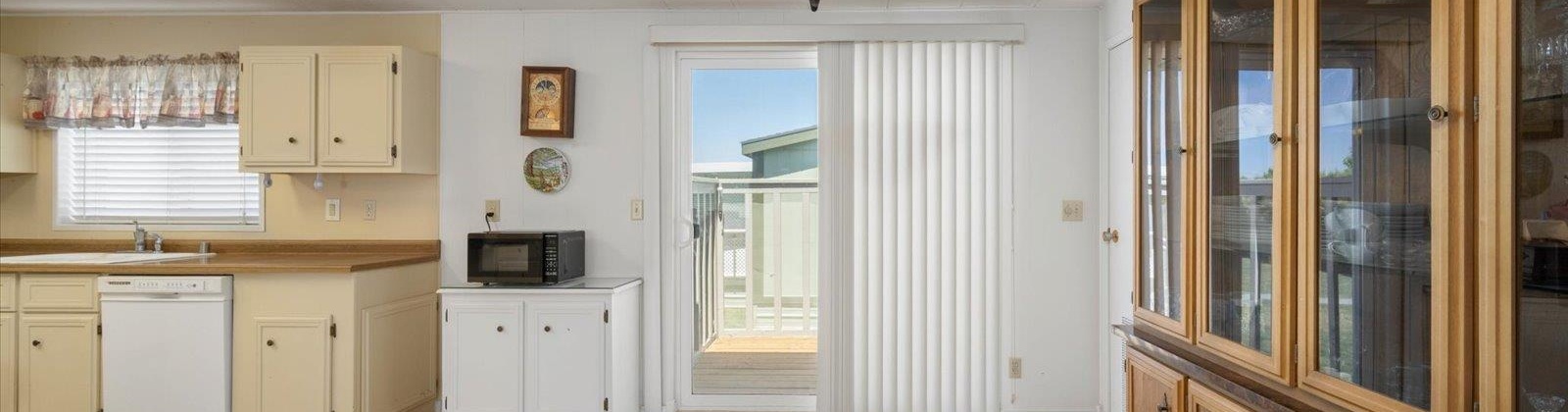 Columbia Center Blvd, Kennewick, Washington 99336, 3 Bedrooms Bedrooms, 0 ,2 BathroomsBathrooms,Manufactured Homes,For Sale,Columbia Center Blvd,0,285850