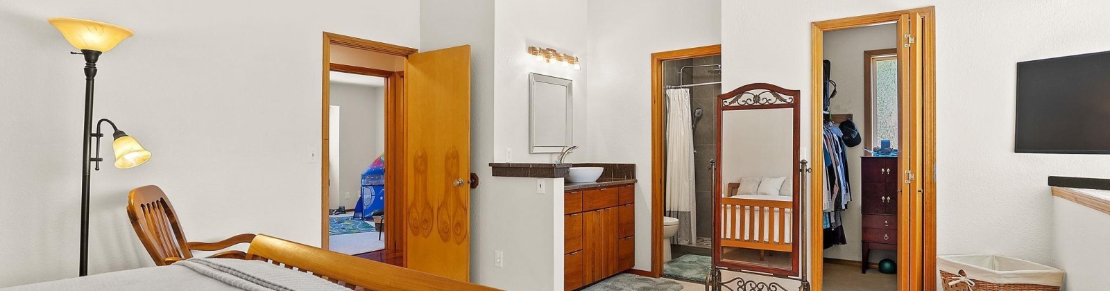 16th Ave, Kennewick, Washington 99338, 3 Bedrooms Bedrooms, 0 ,3 BathroomsBathrooms,Houses,For Sale,16th Ave,0,285851