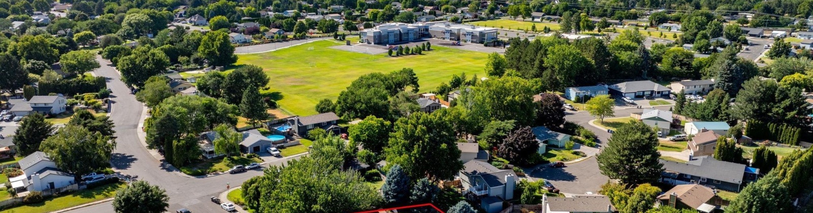 16th Ave, Kennewick, Washington 99338, 3 Bedrooms Bedrooms, 0 ,3 BathroomsBathrooms,Houses,For Sale,16th Ave,0,285851