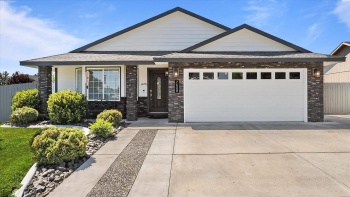 Savary Dr, Pasco, Washington 99301, 3 Bedrooms Bedrooms, ,2 BathroomsBathrooms,For Sale,Savary Dr,285886