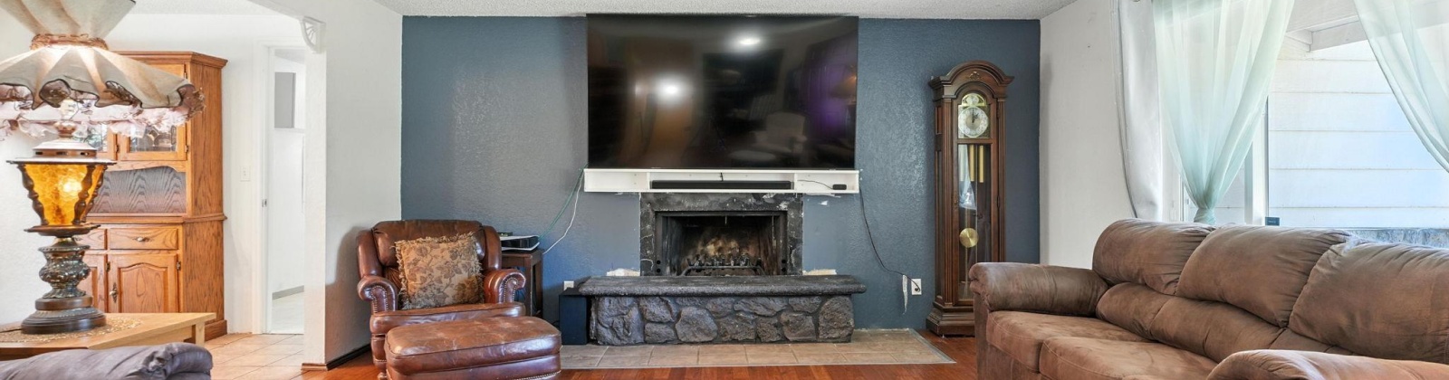16th Pl, Kennewick, Washington 99337, 4 Bedrooms Bedrooms, ,3 BathroomsBathrooms,For Sale,16th Pl,285878