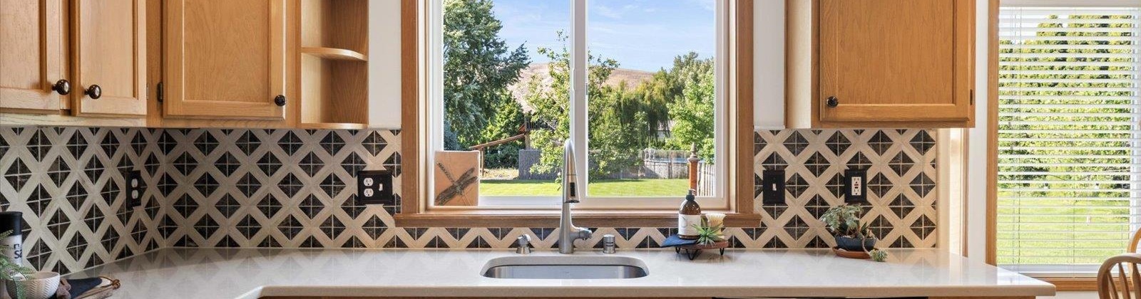 Mount Saint Helens Ct, West Richland, Washington 99353, 3 Bedrooms Bedrooms, ,3 BathroomsBathrooms,For Sale,Mount Saint Helens Ct,285879