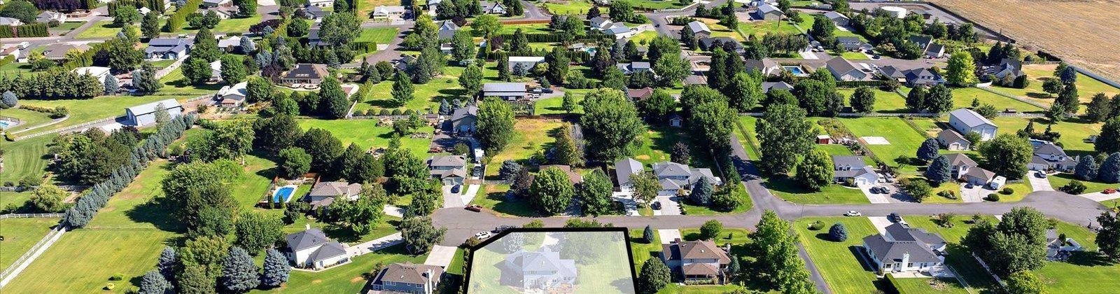 Mount Saint Helens Ct, West Richland, Washington 99353, 3 Bedrooms Bedrooms, ,3 BathroomsBathrooms,For Sale,Mount Saint Helens Ct,285879