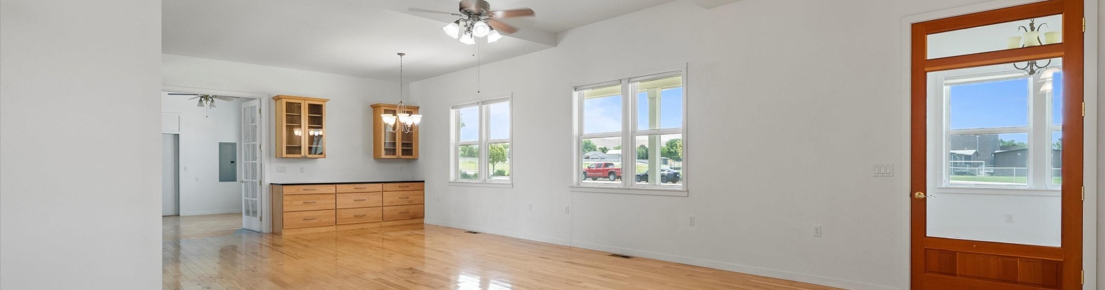 Cascade St, Kennewick, Washington 99337, 2 Bedrooms Bedrooms, ,3 BathroomsBathrooms,For Sale,Cascade St,285881
