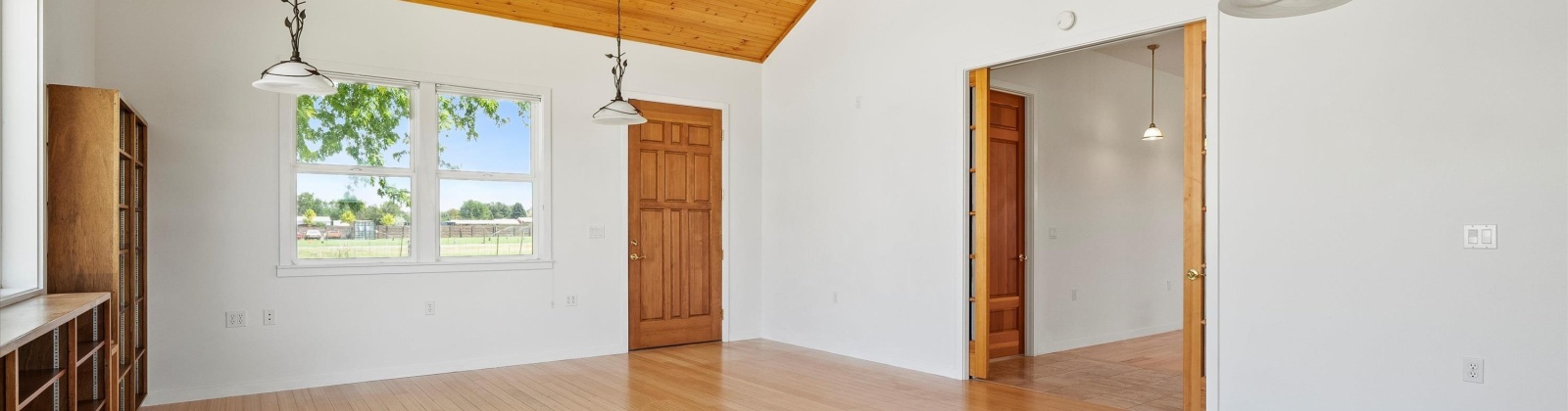 Cascade St, Kennewick, Washington 99337, 2 Bedrooms Bedrooms, ,3 BathroomsBathrooms,For Sale,Cascade St,285881