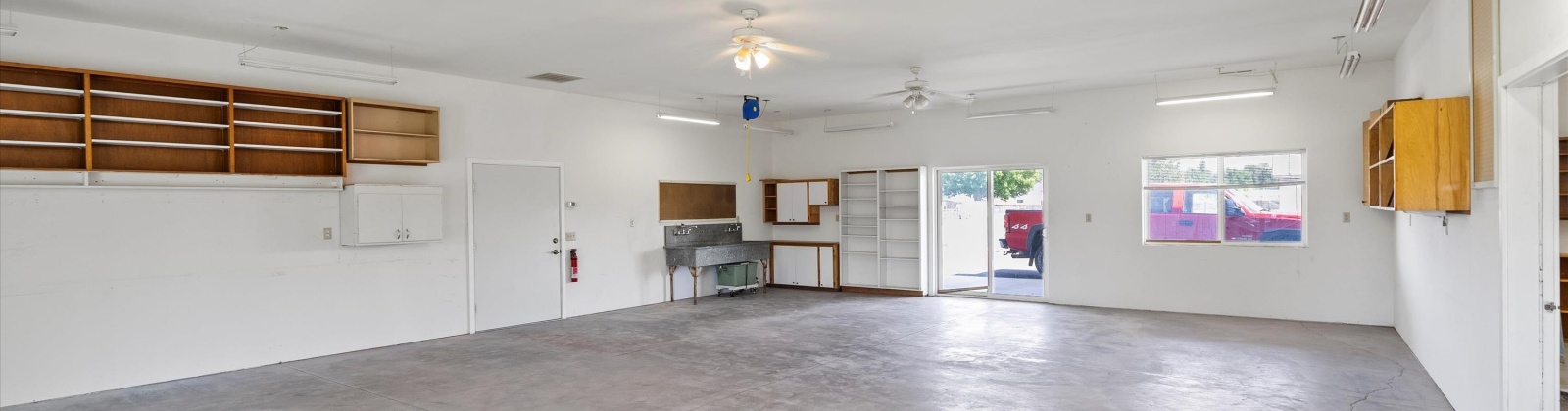 Cascade St, Kennewick, Washington 99337, 2 Bedrooms Bedrooms, ,3 BathroomsBathrooms,For Sale,Cascade St,285881