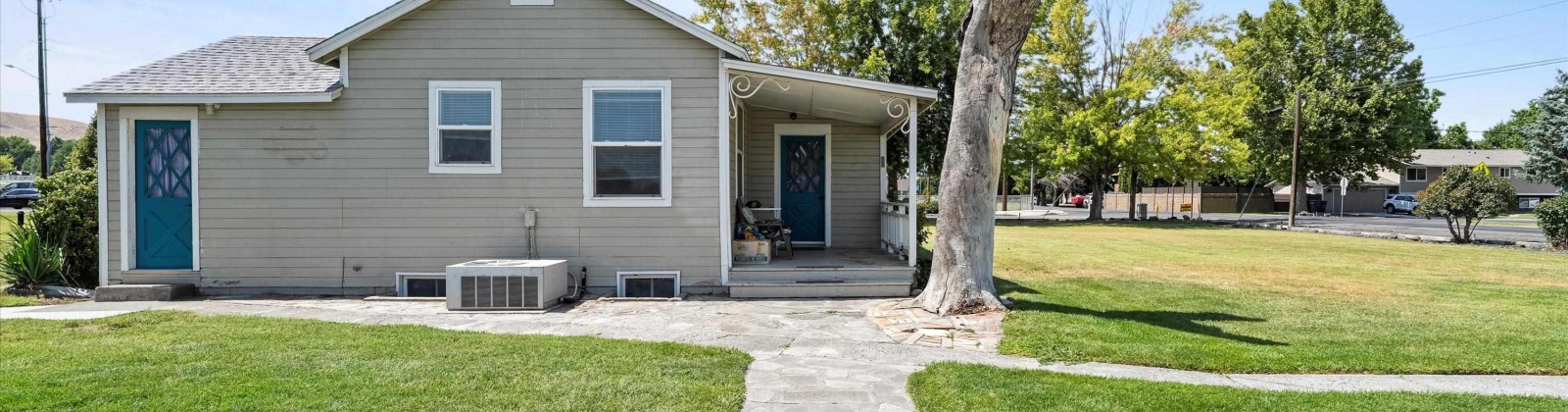 Cascade St, Kennewick, Washington 99337, 2 Bedrooms Bedrooms, ,3 BathroomsBathrooms,For Sale,Cascade St,285881