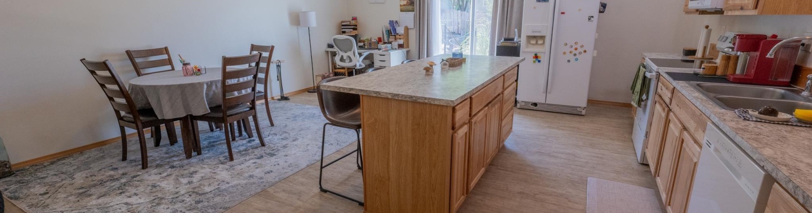 Desert Cove, Prosser, Washington 99350-0, 5 Bedrooms Bedrooms, ,3 BathroomsBathrooms,For Sale,Desert Cove,285883