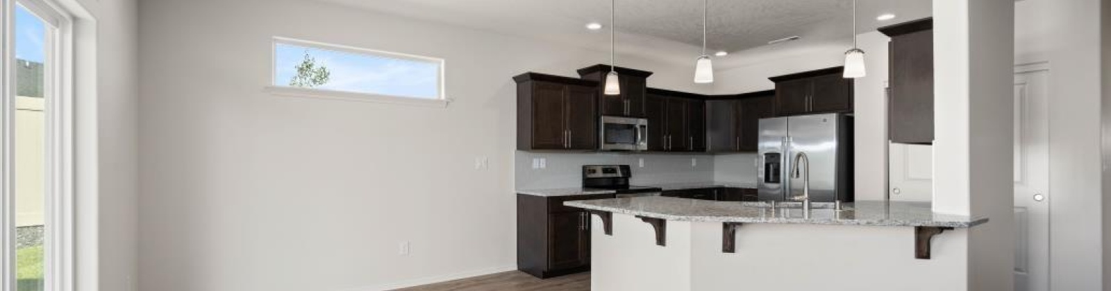27th Ave, Kennewick, Washington 99338, 3 Bedrooms Bedrooms, ,2 BathroomsBathrooms,For Sale,27th Ave,285893