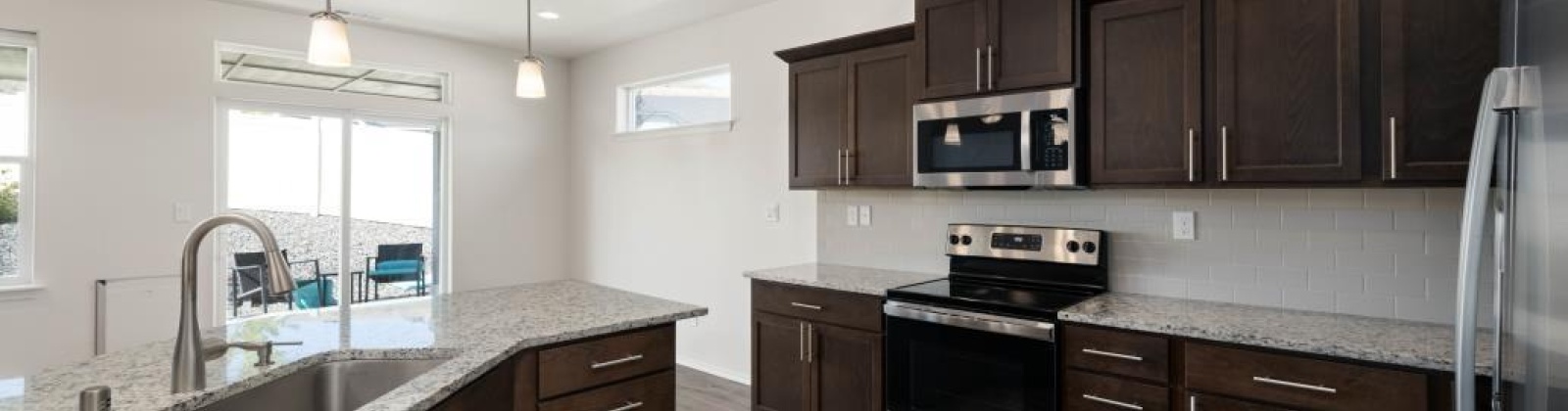 27th Ave, Kennewick, Washington 99338, 3 Bedrooms Bedrooms, ,2 BathroomsBathrooms,For Sale,27th Ave,285893