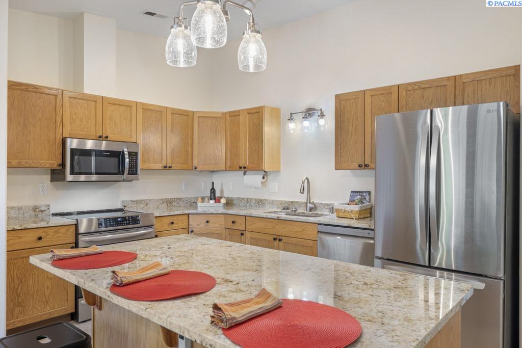Quail Ridge, #3, Pullman, Washington 99163, 2 Bedrooms Bedrooms, 0 ,3 BathroomsBathrooms,Condos/townhomes,For Sale,Quail Ridge, #3,0,285915