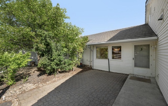 Condos/townhomes For Sale