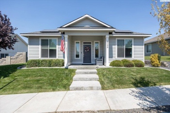 Ava Way, Richland, Washington 99352, 3 Bedrooms Bedrooms, ,2 BathroomsBathrooms,For Sale,Ava Way,285948