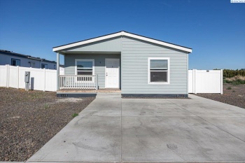 Edison, Sunnyside, Washington 98944, 3 Bedrooms Bedrooms, ,2 BathroomsBathrooms,For Sale,Edison,285947