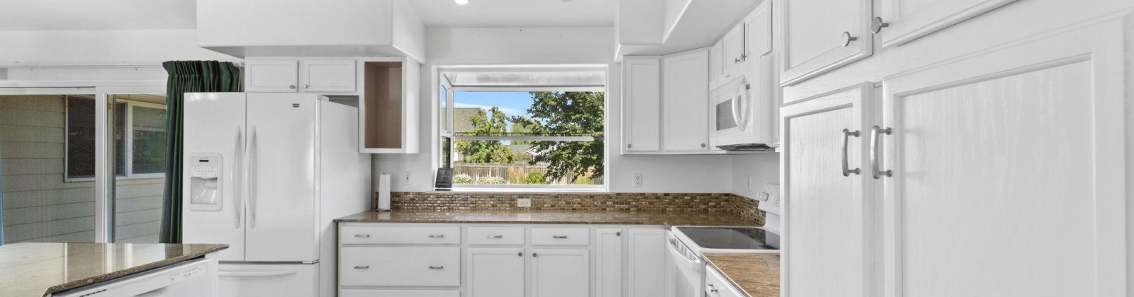 Scottland Ct, West Richland, Washington 99353, 3 Bedrooms Bedrooms, 0 ,2 BathroomsBathrooms,Houses,For Sale,Scottland Ct,0,285935